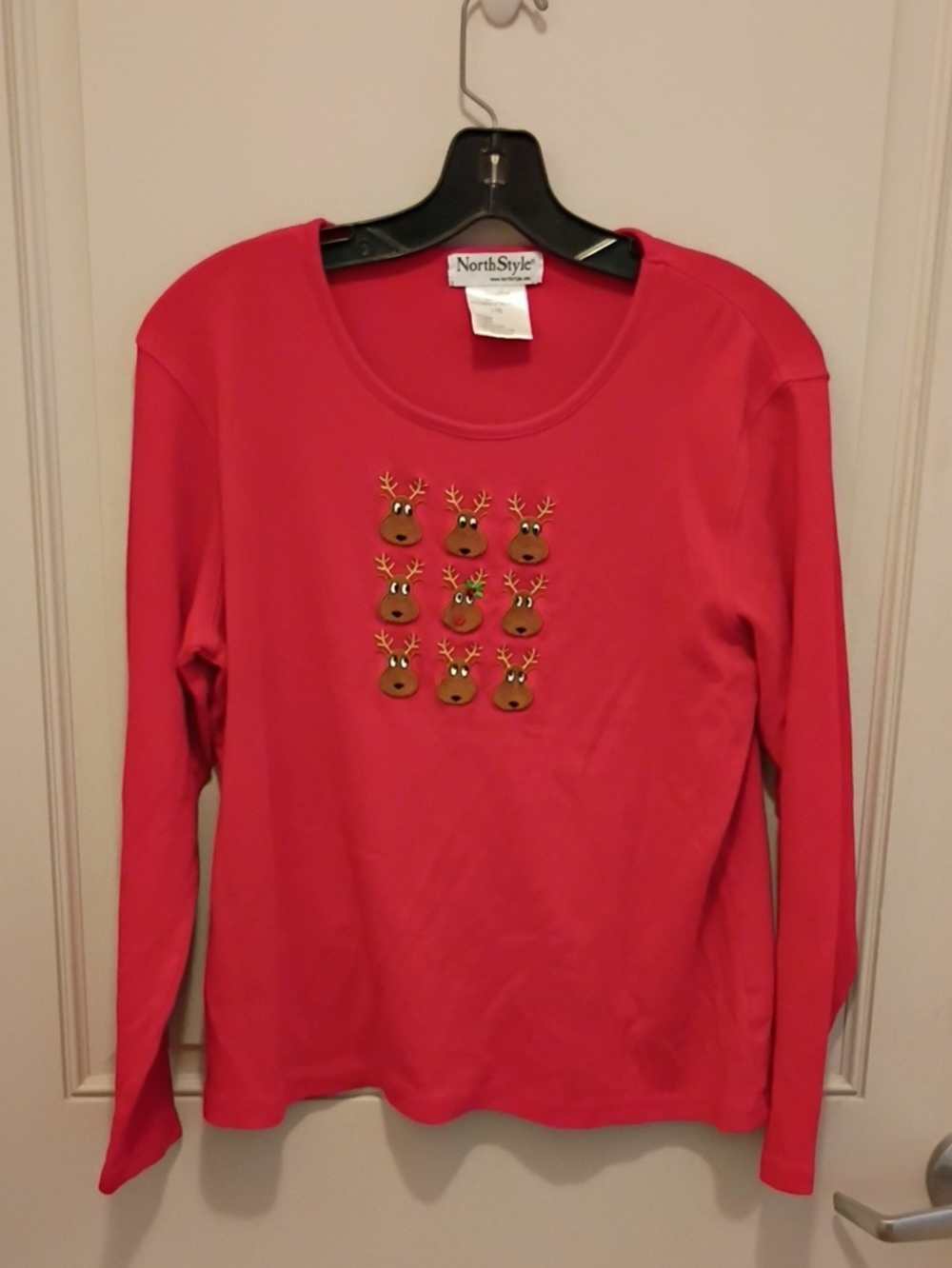 North Style Reindeer Long Sleeve Shirt Women's Size L